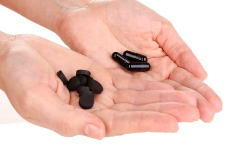 Karbon teraktif untuk penurunan berat badan dalam tablet dan kapsul
