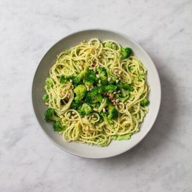spageti dengan brokoli dan kacang pain, diet Mediterranean