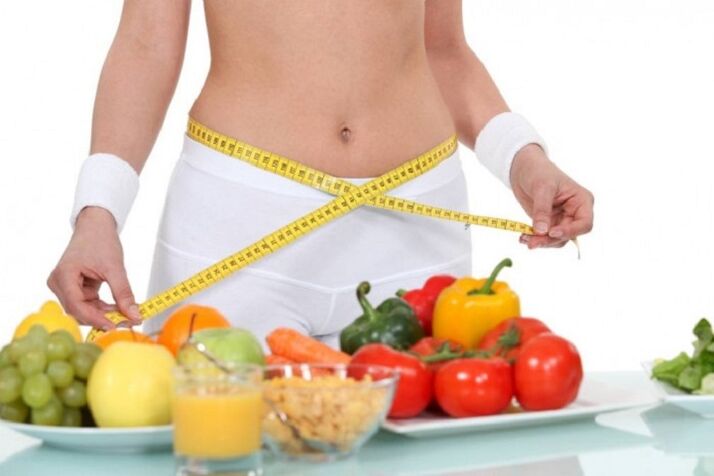 mengukur pinggang semasa menurunkan berat badan pada diet protein